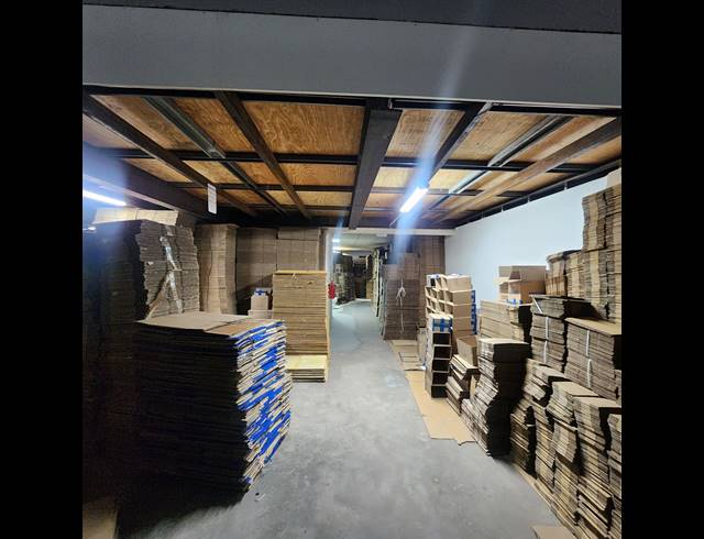 3,312M² WAREHOUSE FOR SALE IN BONELA